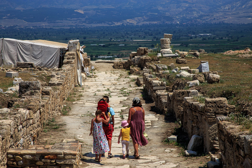 Laodikeia (Laodicea on the Lycus, Laodicea ad Lycum)